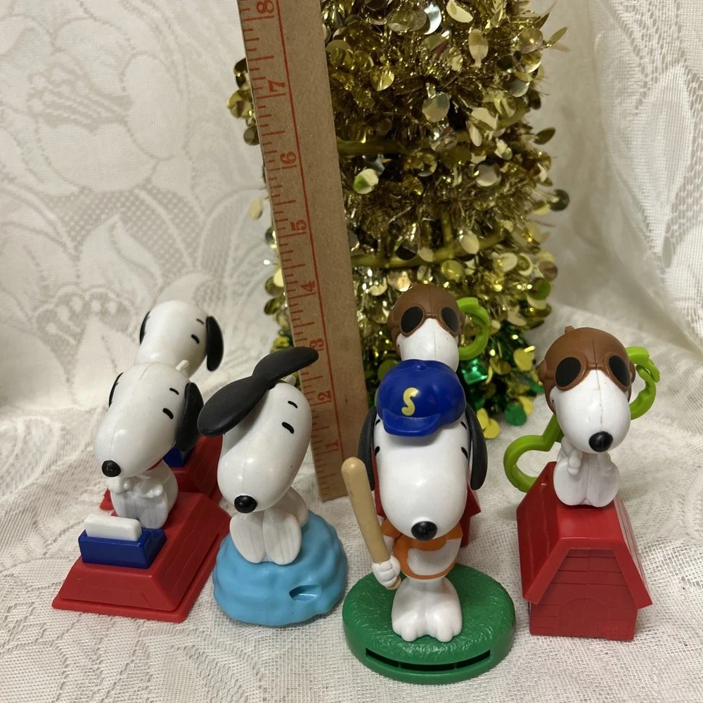 The Peanuts Snoopy 2018 McDonalds Happy Meal Toys - Lot of 6‎ Stocking Stuffers